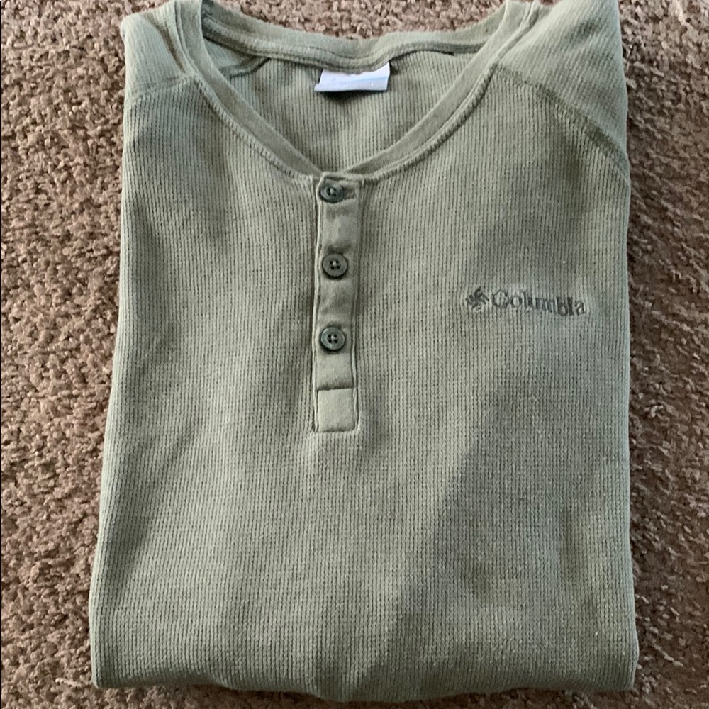 Columbia‎ Men's Green Under Layer Shirt